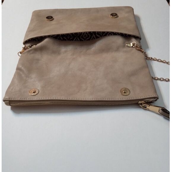 Urban Expressions Boho Tan Woven Cross Body Clutch Vegan Gold Chain Strap Purse - Picture 4 of 12